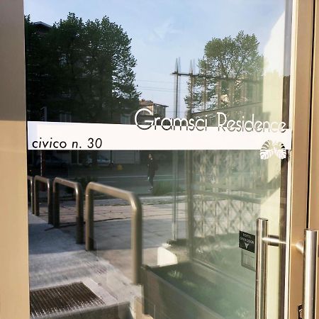 Gramsci Residence Parma Bagian luar foto